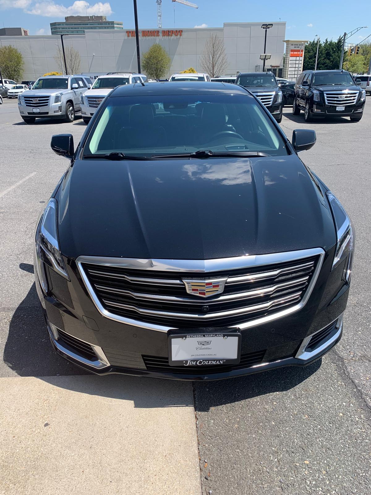 Cadillac XTS executive sedan front grille close-up